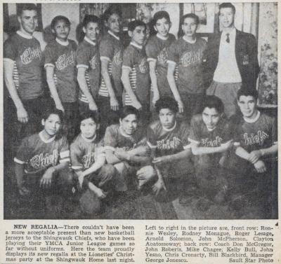 Shingwauk Chiefs receive new uniforms