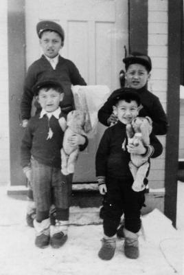 Photograph of the Sutherland boys on Christmas day