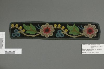 Floral and stem pattern cuffs