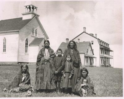 Photographs of women and children in Hobbema