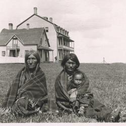 Photographs of women and children in Hobbema