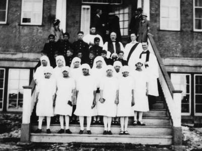 Photograph of a confirmation class