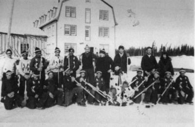 Photograph of a hockey team