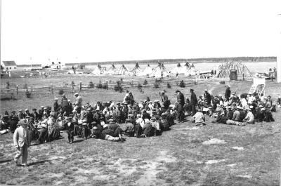 Photograph of people at Fort George