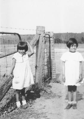 Photograph of Daphine Williams and Francis Hoff