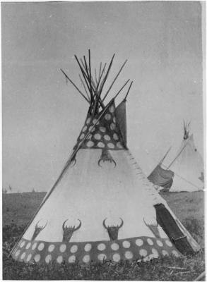 Dolly Creighton fonds